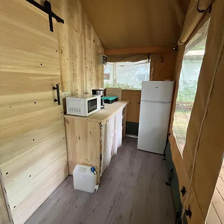 Campsite Le Convivial *