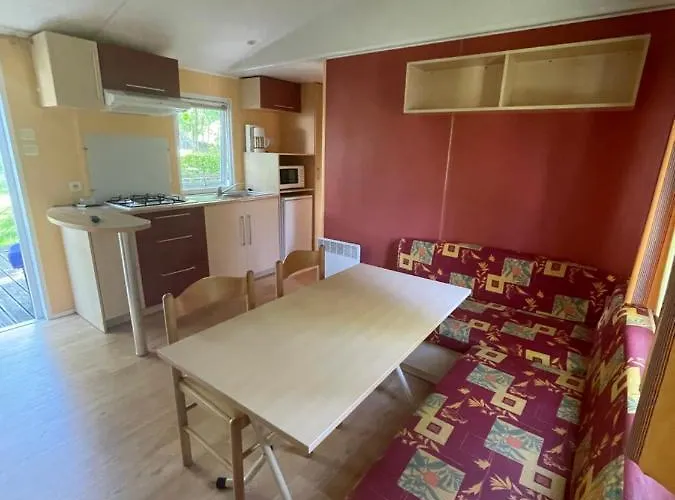 Le Convivial * Foncène