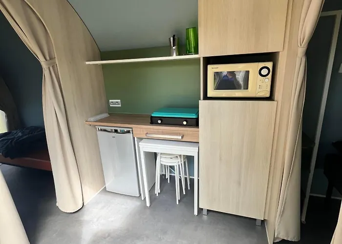 مكان تخييم Le Convivial Foncène